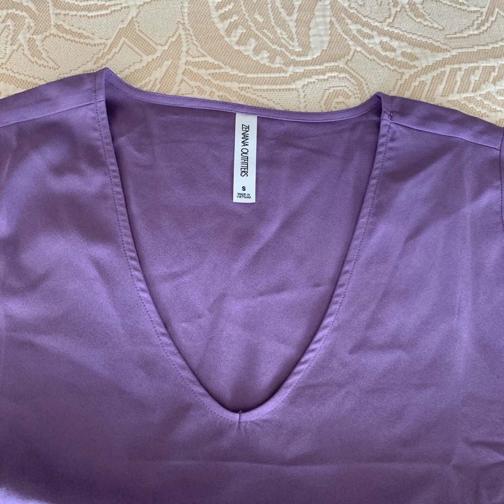 NEW Boutique Zenana Outfitters Lavender Purple Top